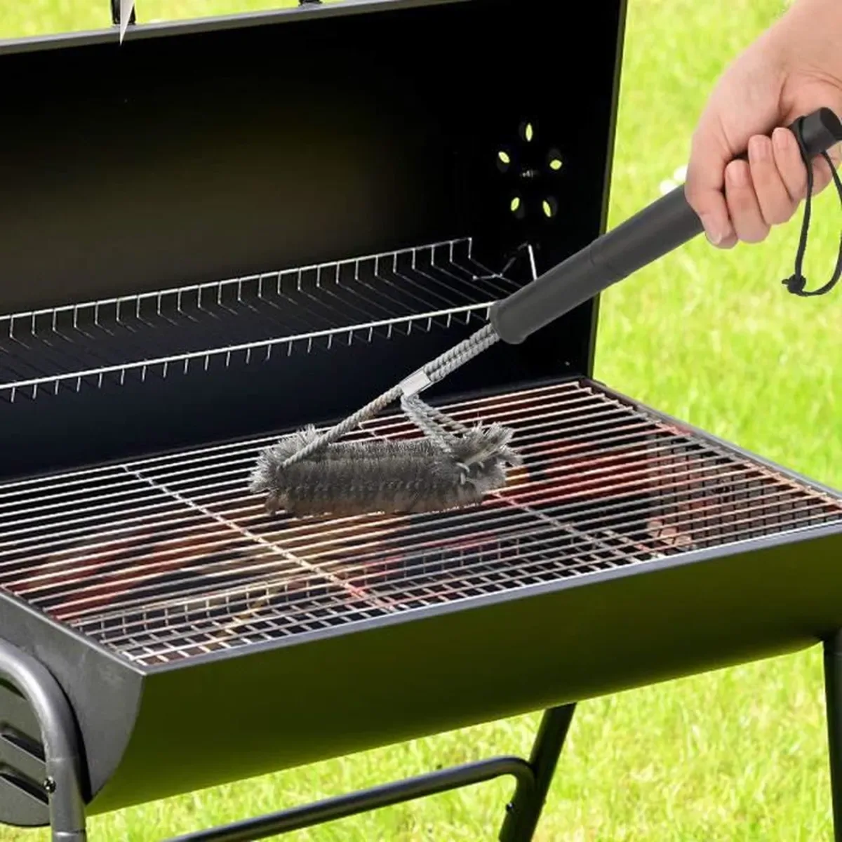 Brosse de nettoyage barbecue